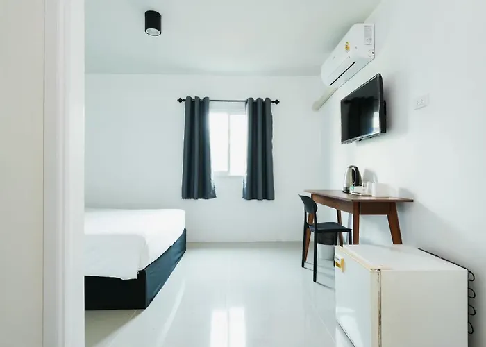 Newhi Sukhumvit 42 1 曼谷